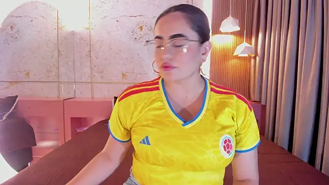 sofiiacarson online show from 7, 7, 2026