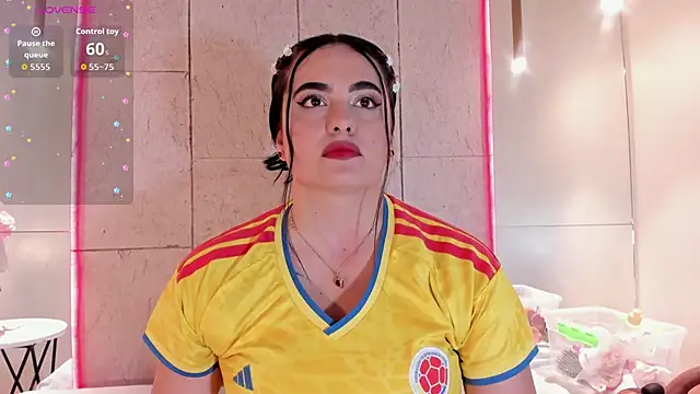 sofiiacarson online show from 14, 6, 2026