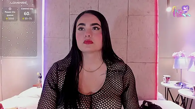 sofiiacarson online show from 15, 5, 2026
