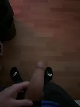 cook907920 online show from 19, 10, 2025