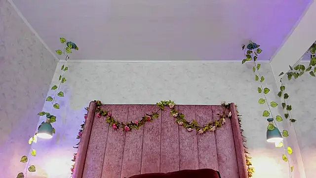 AnyaJay online show from 14, 9, 2025