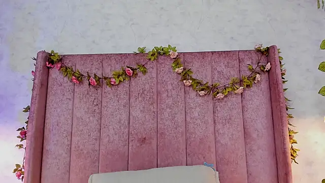 AnyaJay online show from 22, 11, 2025