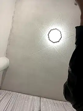 -aureal- online show from 5, 10, 2025