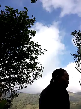 tcm-cute online show from 27, 10, 2025