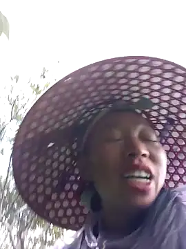 tcm-cute online show from 10, 11, 2025