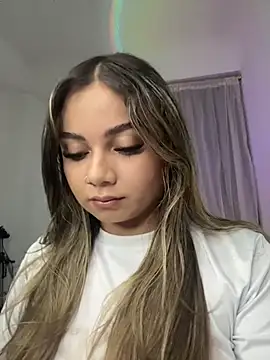 AnnyLopezzz  online show from 24, 9, 2025