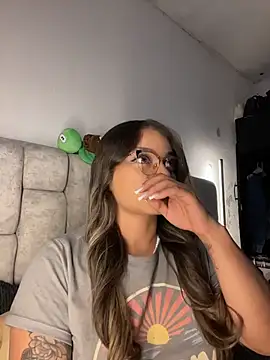 AnnyLopezzz  online show from 28, 5, 2026