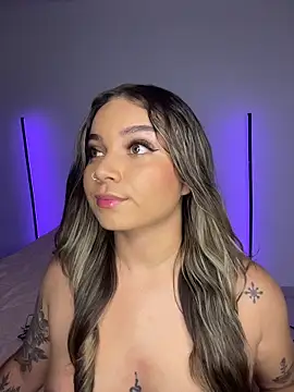 AnnyLopezzz  online show from 5, 11, 2025