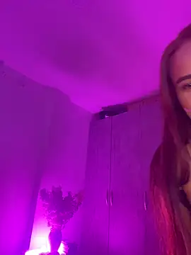 Snapshot of kattywil chatting on 18, 11, 2025 kattywil online show from 18, 11, 2025