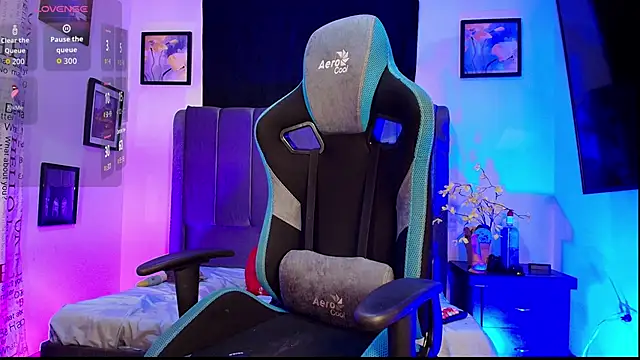 Michael Lopez 1 online show from 2, 10, 2025