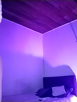  paulaaa online show from 4, 10, 2025