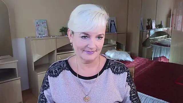 Vina Vision online show from 8, 10, 2025