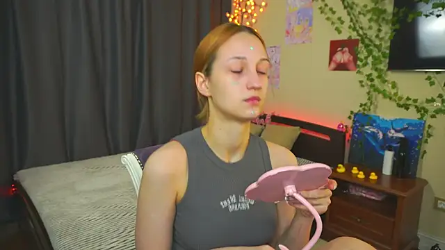 MaryroseRoeder online show from 15, 1, 2026