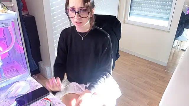 CornetDeGlace online show from 28, 3, 2026