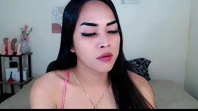 Lessandra Lust online show from 13, 11, 2025