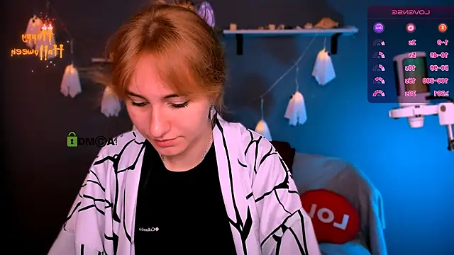 Snapshot of beauty_ginger_ chatting on 31, 10, 2025 beauty ginger online show from 31, 10, 2025