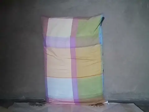 SexyHotCumx online show from 18, 12, 2025