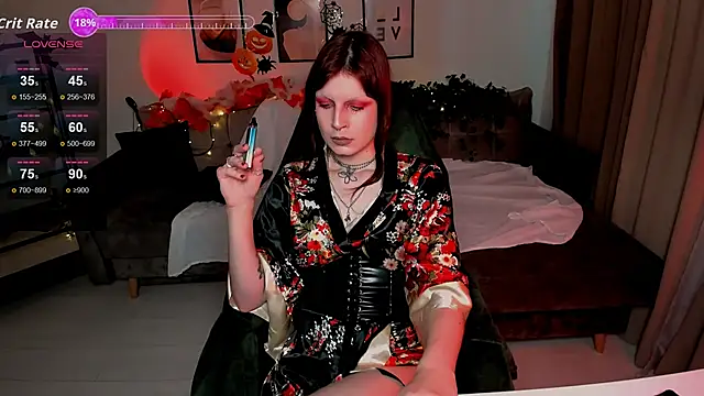 effie mirelll online show from 30, 10, 2025