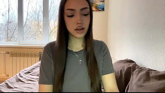 Leaf Unto online show from 7, 11, 2025