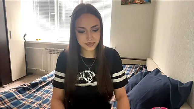 Leaf Unto online show from 27, 9, 2025