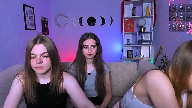 veronica bubble online show from 25, 5, 2026