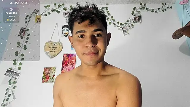 cute sammy 1 online show from 28, 11, 2025