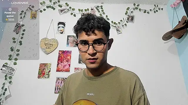 cute sammy 1 online show from 26, 11, 2025