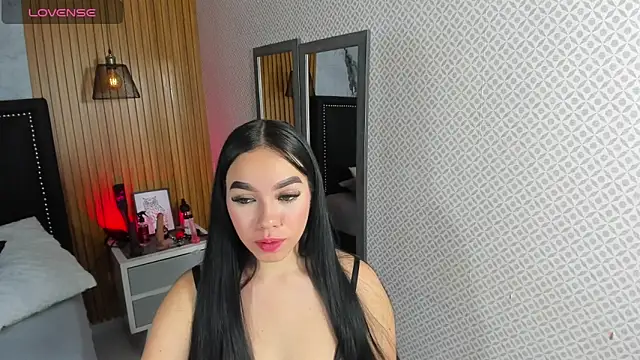 Snapshot of MOLLYSPENCER1 chatting on 1, 7, 2026 MOLLYSPENCER1 online show from 1, 7, 2026