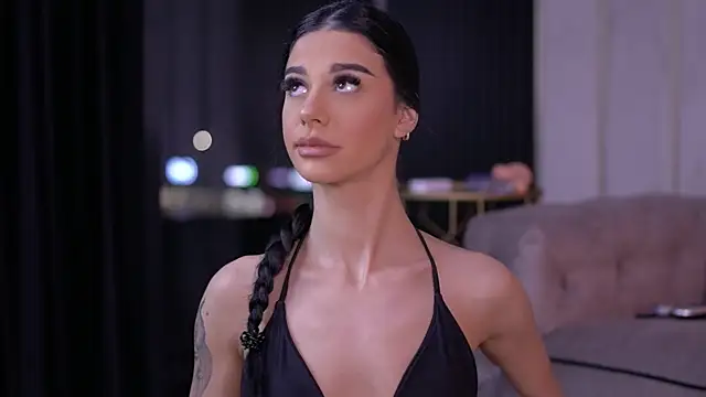 Snapshot of ArinaCarter chatting on 21, 12, 2025 ArinaCarter online show from 21, 12, 2025