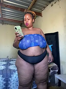 Curvycandy95 online show from 6, 7, 2026