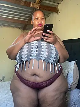 Curvycandy95 online show from 5, 8, 2026