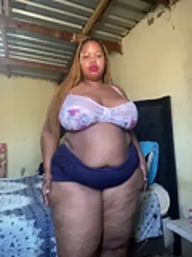 Curvycandy95 online show from 14, 7, 2026