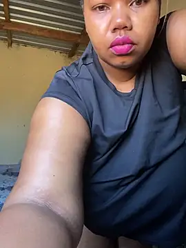 Curvycandy95 online show from 9, 7, 2026