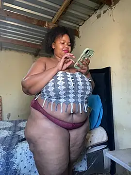 Curvycandy95 online show from 17, 7, 2026