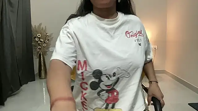 piyassi  divya online show from 24, 6, 2026