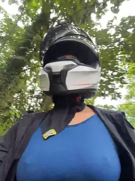 AlannaEvons online show from 14, 4, 2026