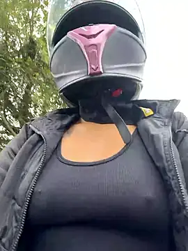 AlannaEvons online show from 12, 1, 2026