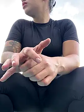 AlannaEvons online show from 23, 9, 2025