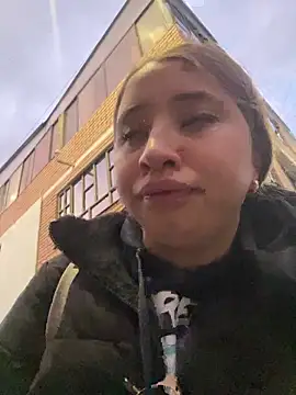 mia skys online show from 25, 2, 2026