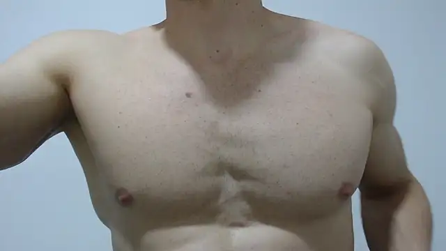 Snapshot of Rocky_Muscle chatting on 18, 1, 2026 Rocky Muscle online show from 18, 1, 2026