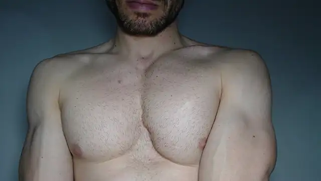 Snapshot of Rocky_Muscle chatting on 1, 2, 2026 Rocky Muscle online show from 1, 2, 2026