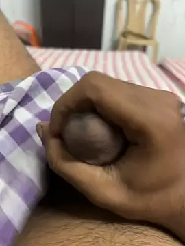 usermood2000 online show from 9, 1, 2026