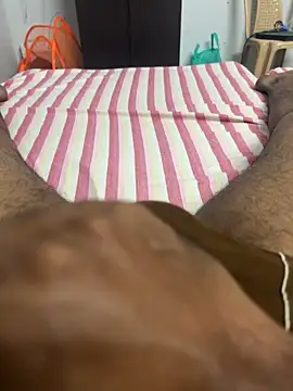 usermood2000 online show from 25, 9, 2025