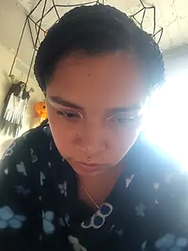 Snapshot of amanne_misa chatting on 15, 10, 2025 amanne misa online show from 15, 10, 2025