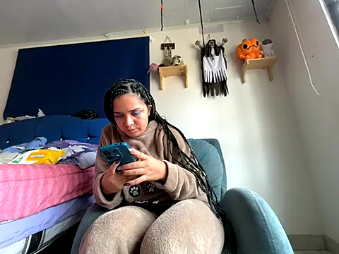 Snapshot of amanne_misa chatting on 8, 10, 2025 amanne misa online show from 8, 10, 2025