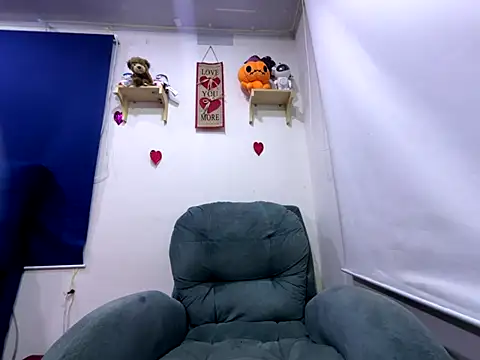 Snapshot of amanne_misa chatting on 27, 9, 2025 amanne misa online show from 27, 9, 2025