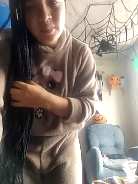 Snapshot of amanne_misa chatting on 3, 10, 2025 amanne misa online show from 3, 10, 2025