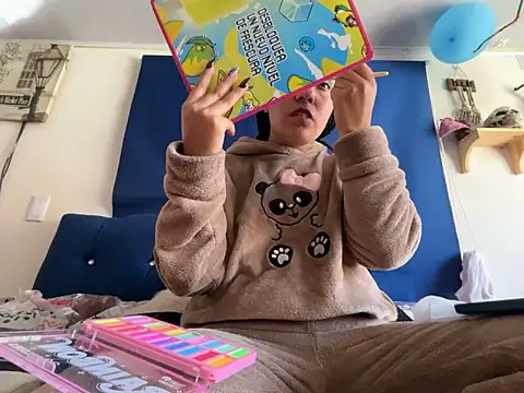 Snapshot of amanne_misa chatting on 2, 10, 2025 amanne misa online show from 2, 10, 2025