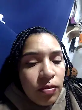 Snapshot of amanne_misa chatting on 4, 10, 2025 amanne misa online show from 4, 10, 2025