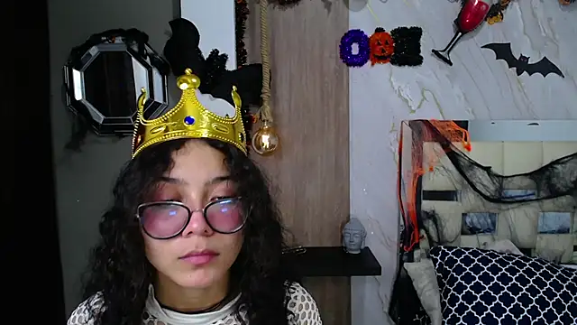 Snapshot of honeymoon_12 chatting on 27, 10, 2025 honeymoon 12 online show from 27, 10, 2025